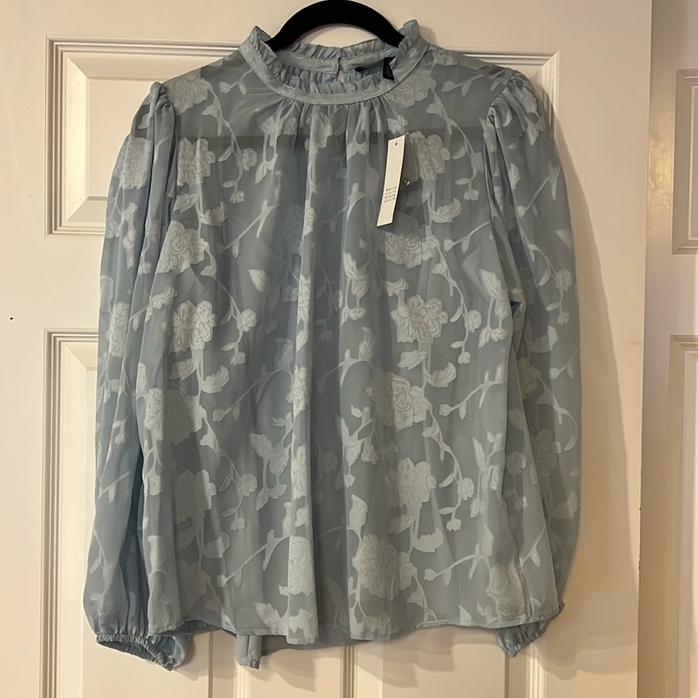 NWT White House Black Market floral clip blouse